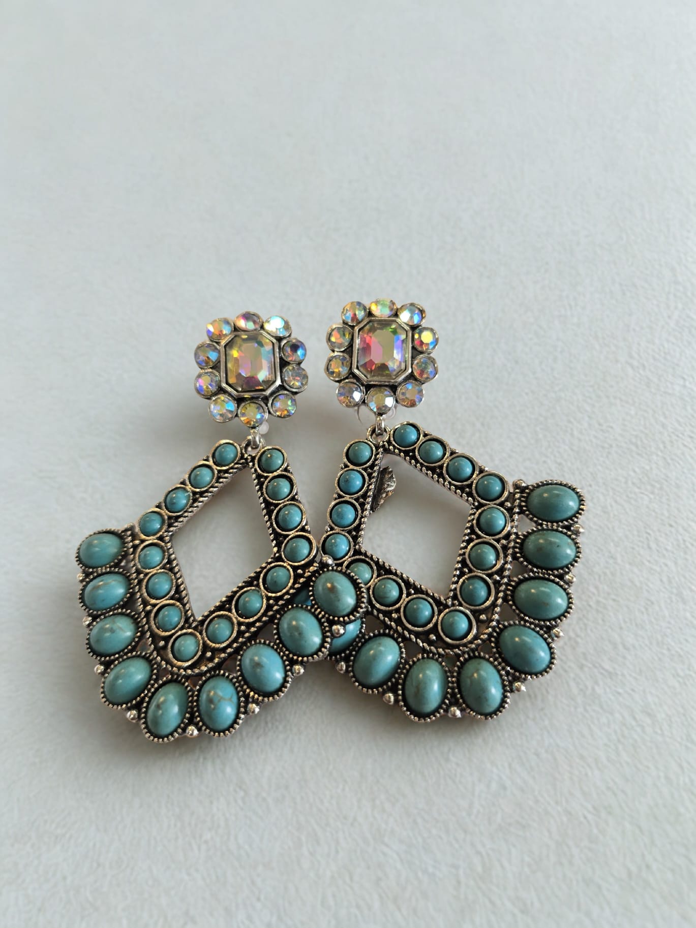 Vintage Glam Earrings&nbsp;