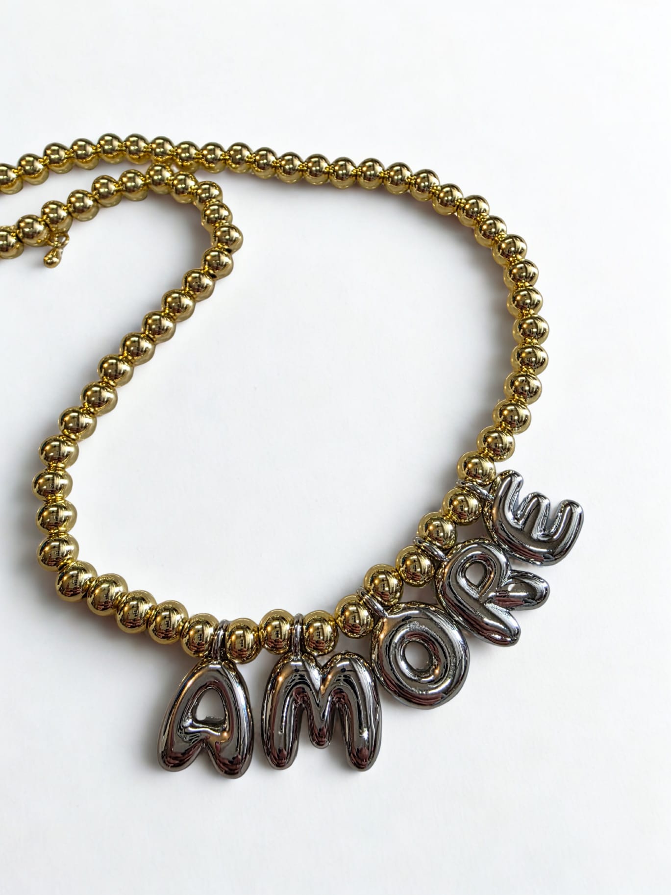 💛 "Amore" Necklace – Love in Every Letter