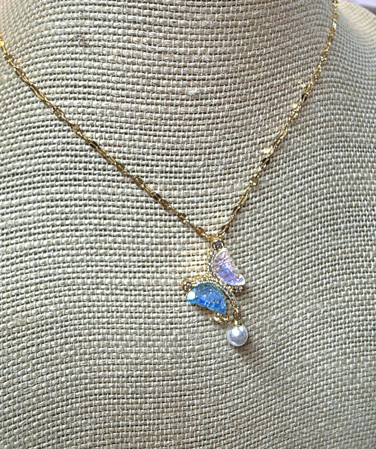 🦋&nbsp;Double Wing Butterfly Necklace – Gold &amp; Silver Available