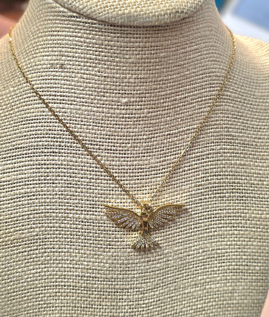 🕊️ Flying Bird Necklace – Sparkle with Grace