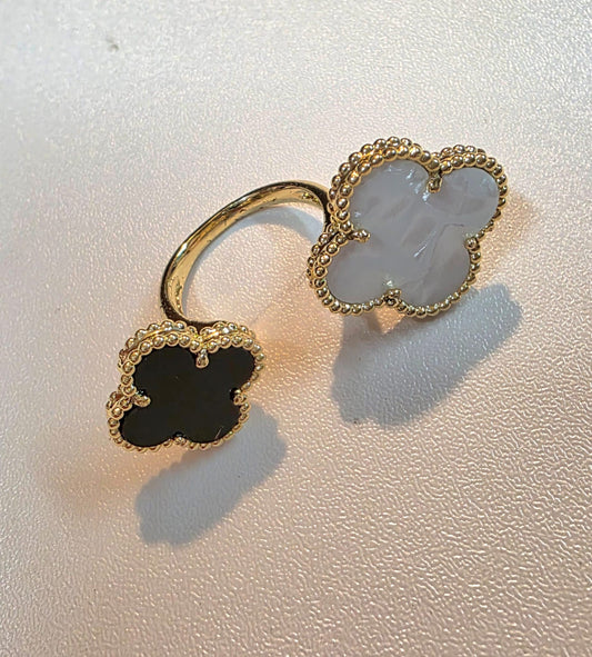 ✨ Dual Clover Statement Ring – Elegant &amp; Bold